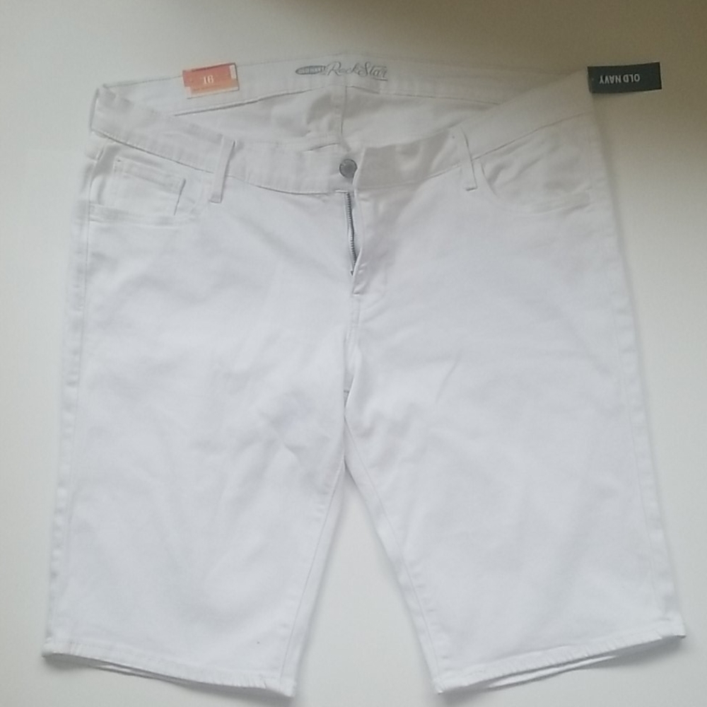 Old Navy Bermuda pants